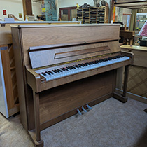 Piano neuf Piano Petrof P 118 P1 neuf